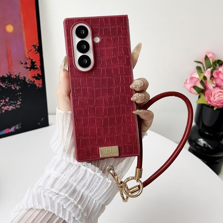 Crocodile Texture TPU Phone Case With Strap