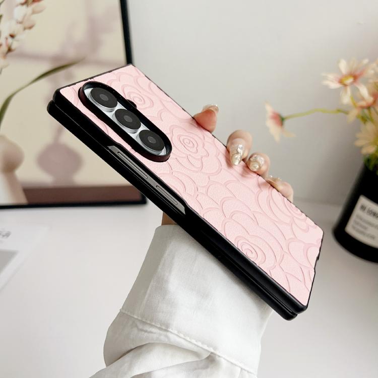 Impression Camellia Pattern Protective Phone Case