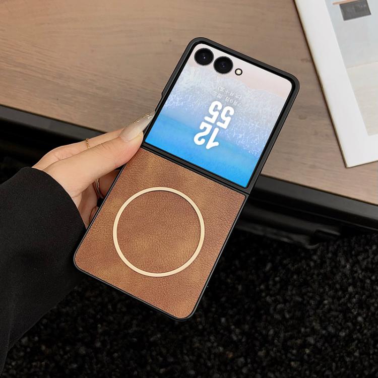 Crazy Horse Texture MagSafe Phone Case