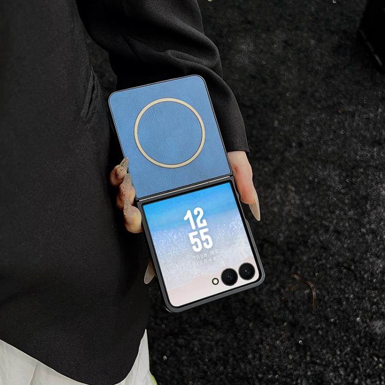 Crazy Horse Texture MagSafe Phone Case