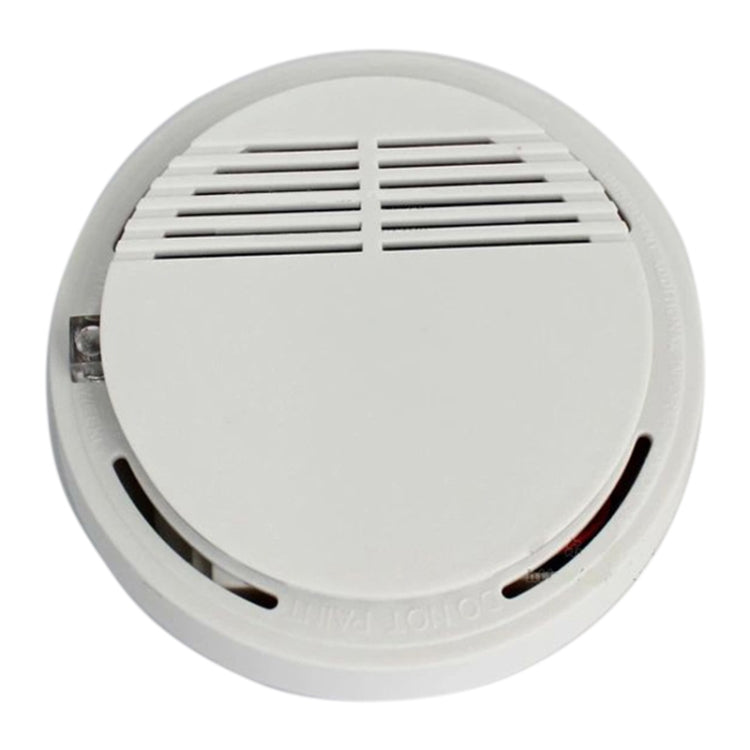 SS-168 First Alert Battery-Operated Fire Smoke Alarm Detector