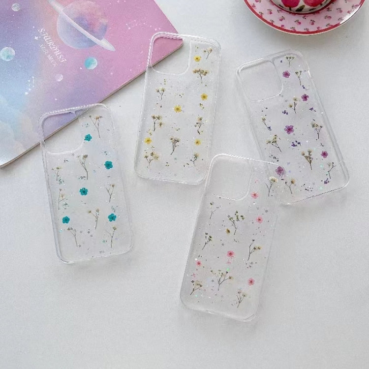 Gypsophila Flowers Pattern TPU Protective Phone Case, For iPhone 16 Pro Max, For iPhone 16 Pro, For iPhone 16 Plus, For iPhone 16, For iPhone 15 Pro Max, For iPhone 15 Pro, For iPhone 15 Plus, For iPhone 15